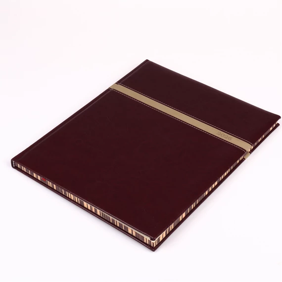 Határidőnapló Business A/4S, heti krémszínű lapokkal sötétbarna Realsystem 2026.