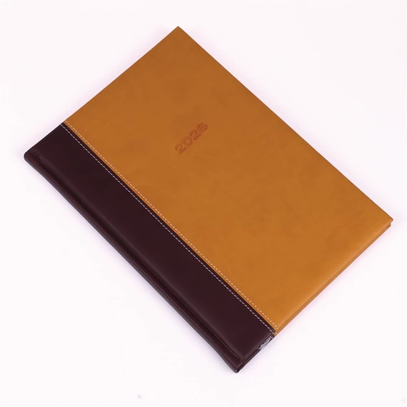 Határidőnapló Linett B/5, heti fehér lapokkal barna-mustár Realsystem 2026.